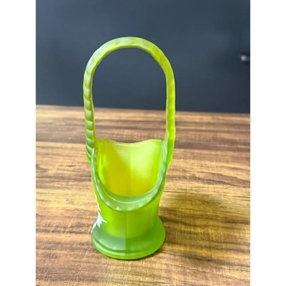 Westmoreland green frosted